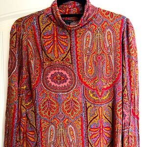 Ann Taylor blouse has a bit of turtleneck not too bulky soft material paisley